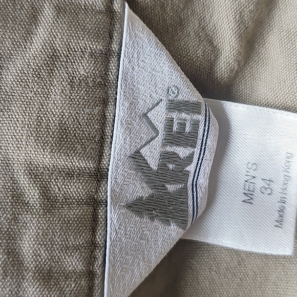 REI Cargo Shorts 34 Men’s Khaki lightweight breathable hiking camp - Picture 10 of 10